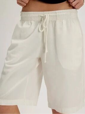 Free People Drawstring white pull on shorts NWOT size S